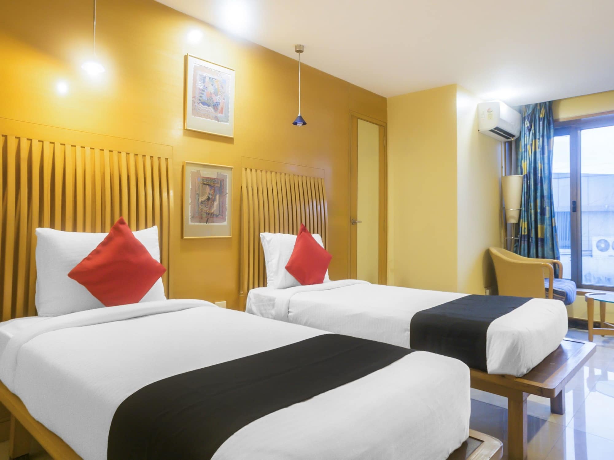 Capital O 15501 Regency 3* Pune